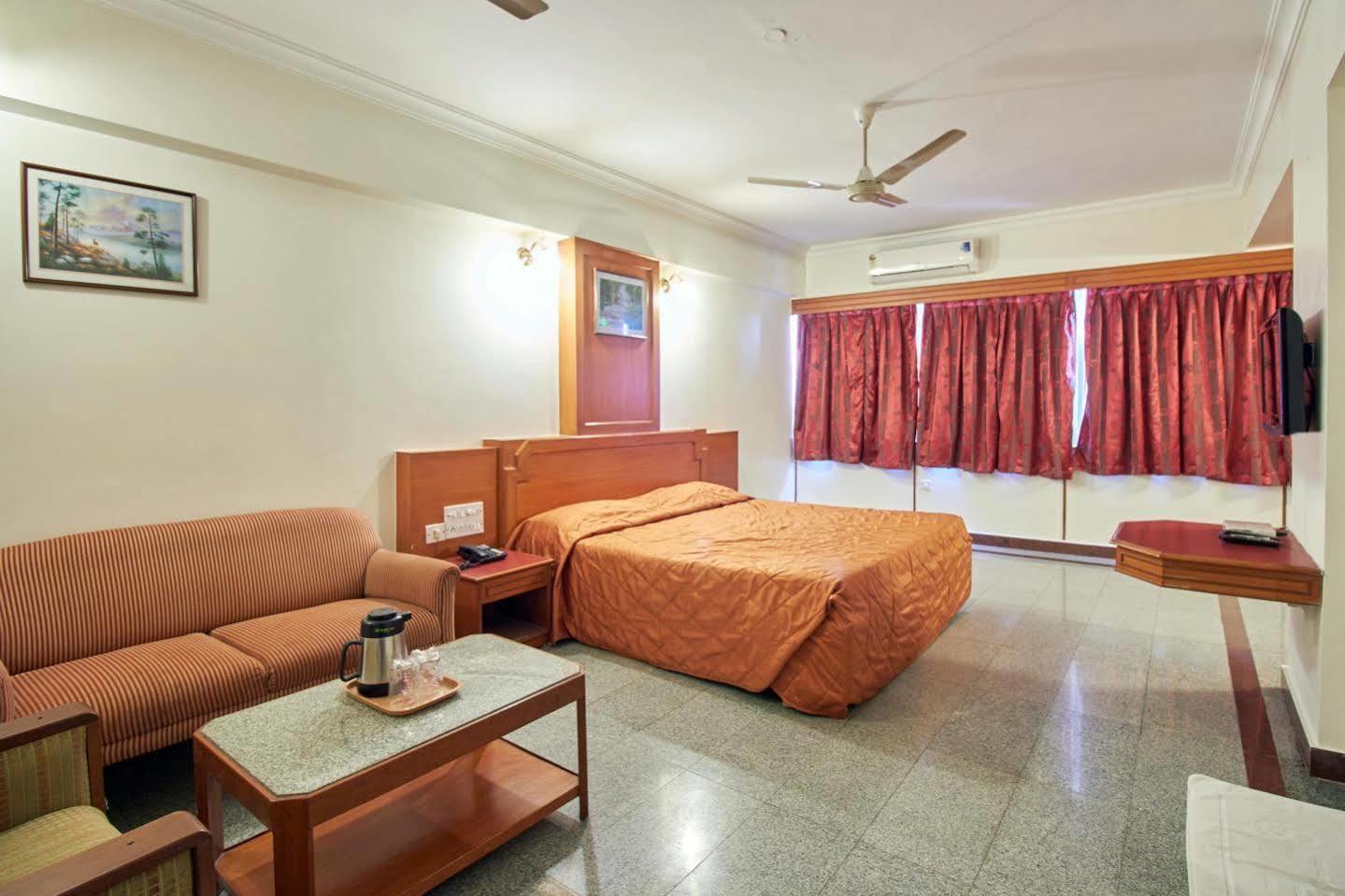 Hotel Chalukya Bangalore Eksteriør bilde